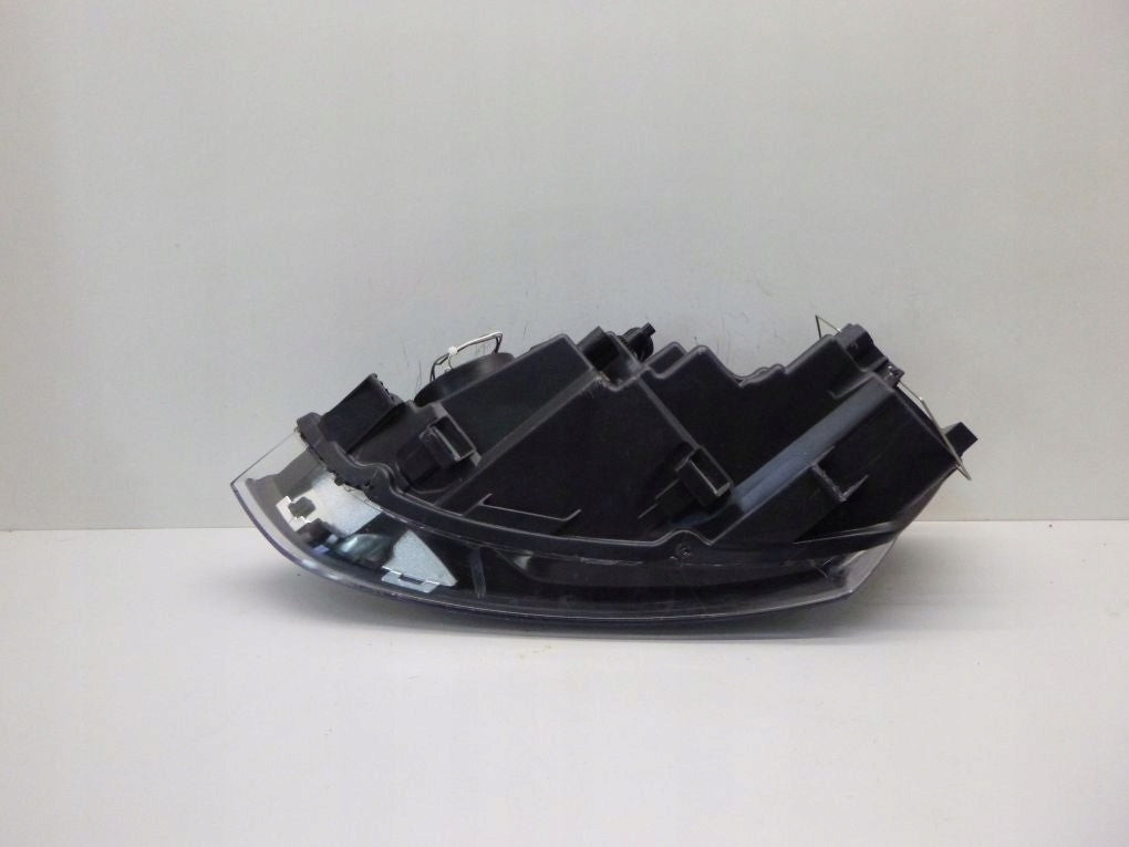 VOLKSWAGEN VW POLO 6R0 08- FRONT RIGHT HEADLIGHT