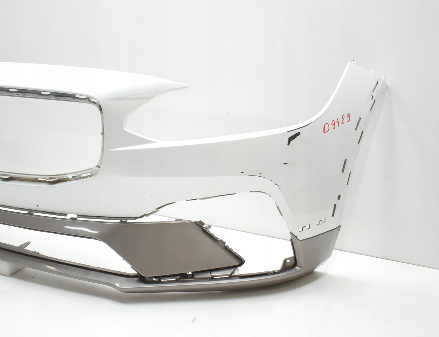 VOLVO S90 V90 LIFT R DESIGN FRONT BUMPER ORG