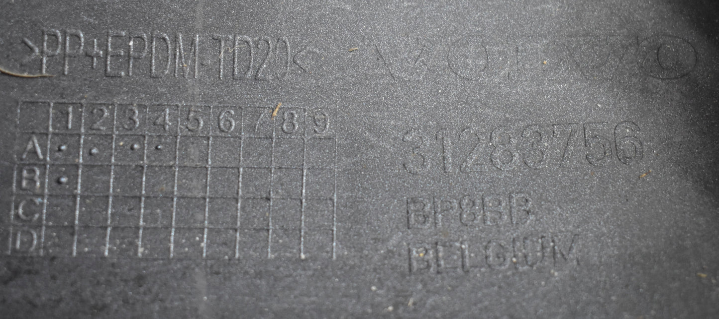 VOLVO V40 II REAR BUMPER + LOWER SECTION ORG