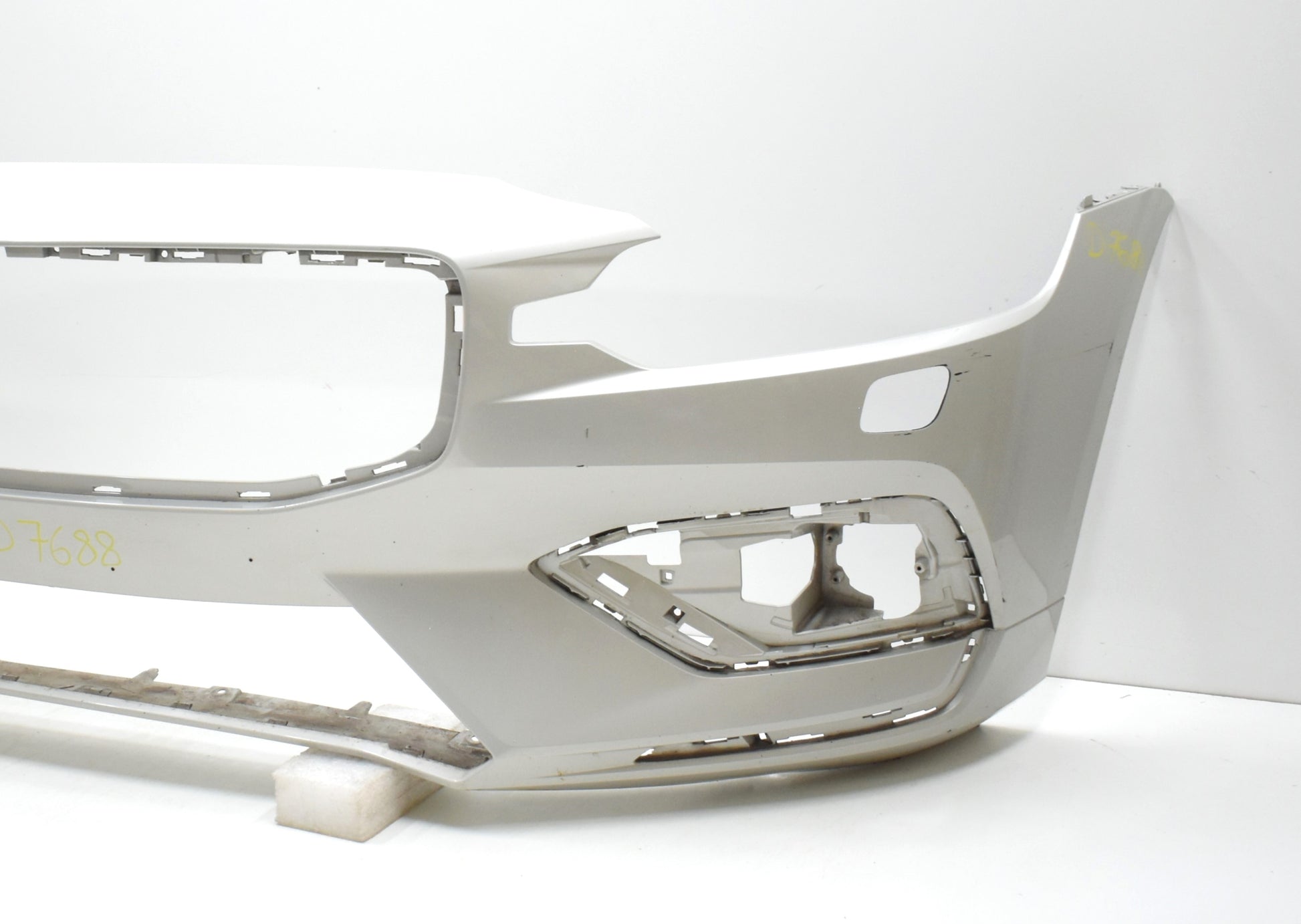 VOLVO V60 II S60 III FRONT BUMPER ORG