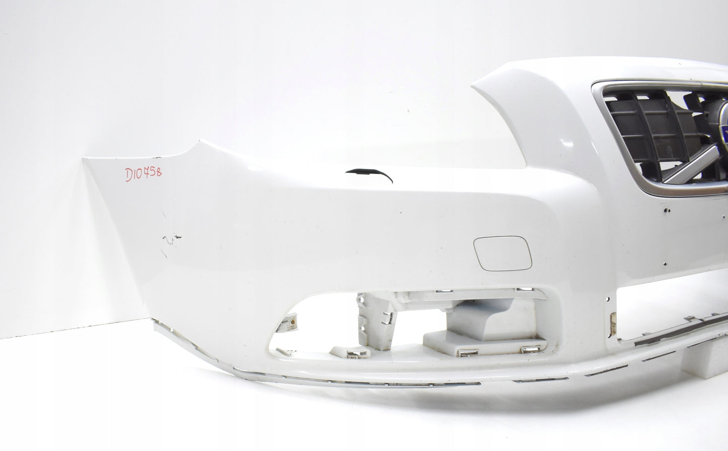 VOLVO V70 III R DESIGN FRONT BUMPER ORG