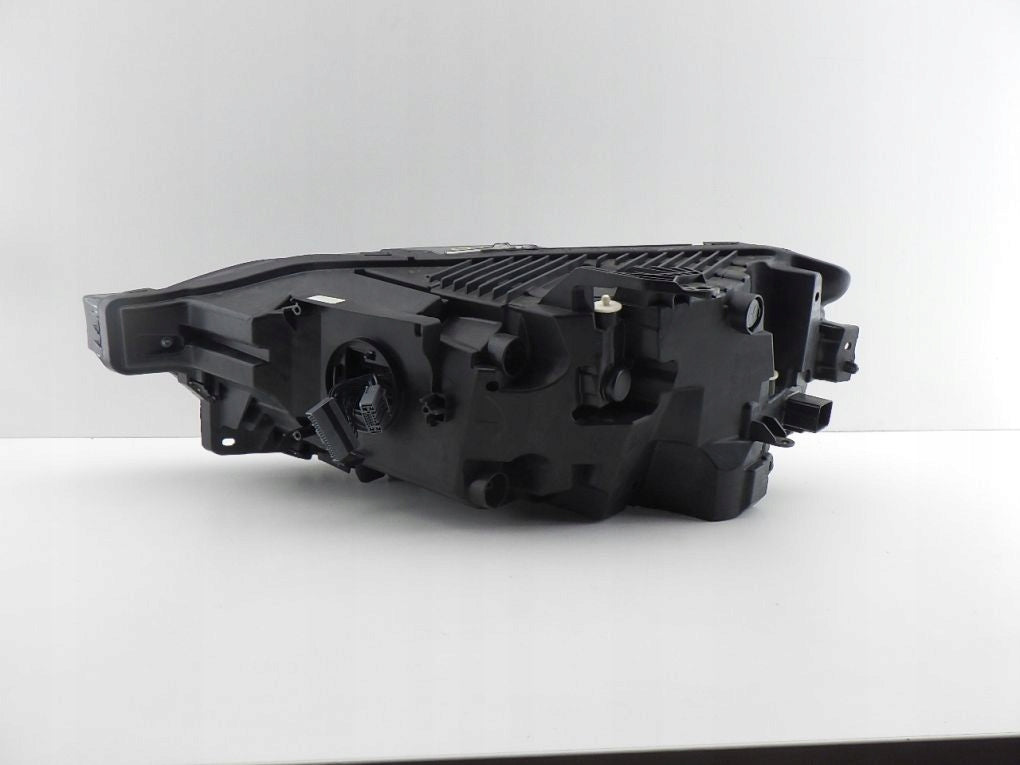 VOLVO XC 60 XC60 FULL LED MID II LIFT 21- BLACK RIGHT HEADLIGHT