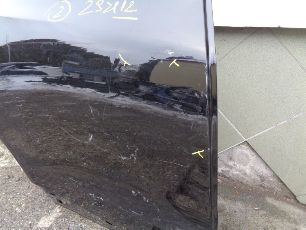 VOLVO XC60 2 II 2017- RIGHT REAR DOOR