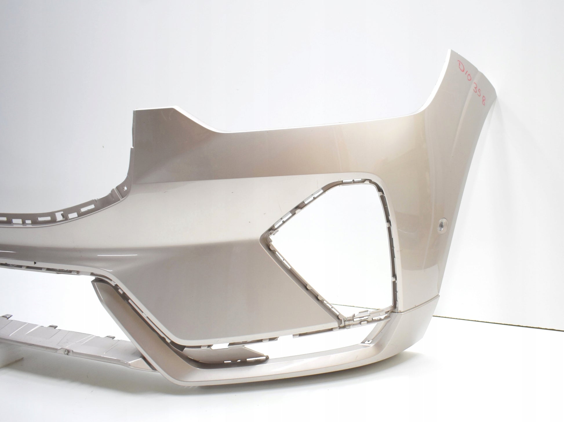 VOLVO XC60 II LIFT R DESIGN FRONT BUMPER ORIGINAL + GRILLE