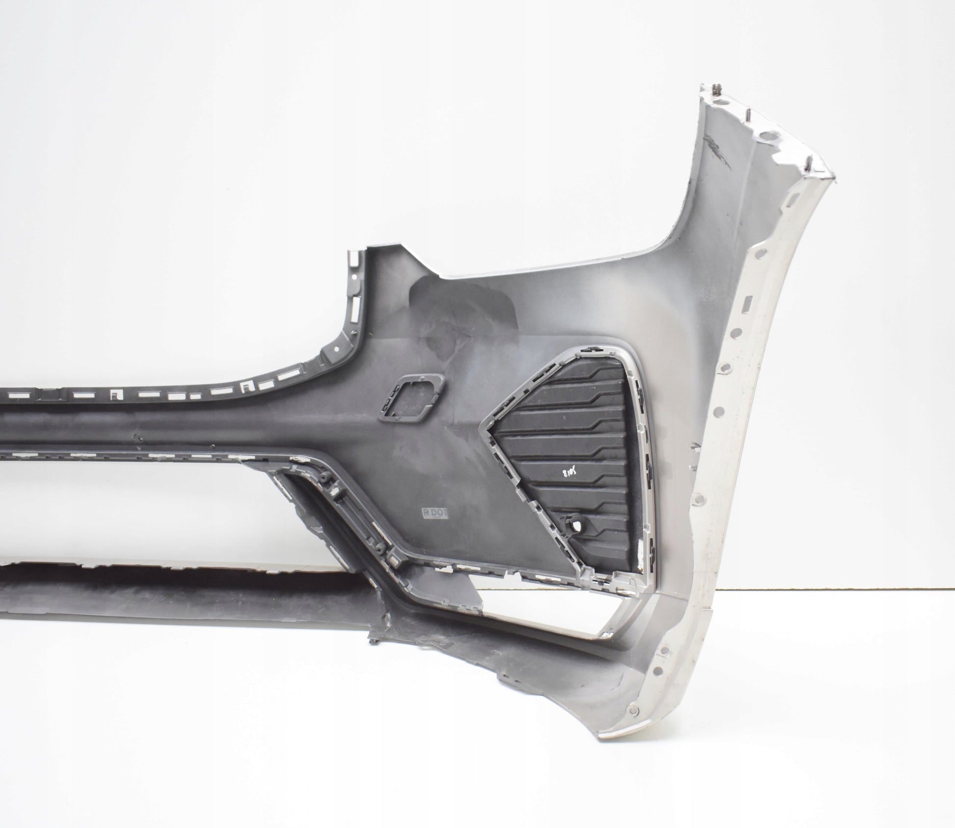 VOLVO XC60 II LIFT R DESIGN FRONT BUMPER ORIGINAL + GRILLE