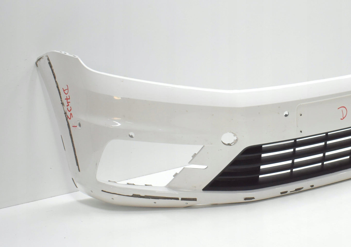 VW CADDY 2K5 CROSS ALLTRACK FRONT BUMPER + GRILLE