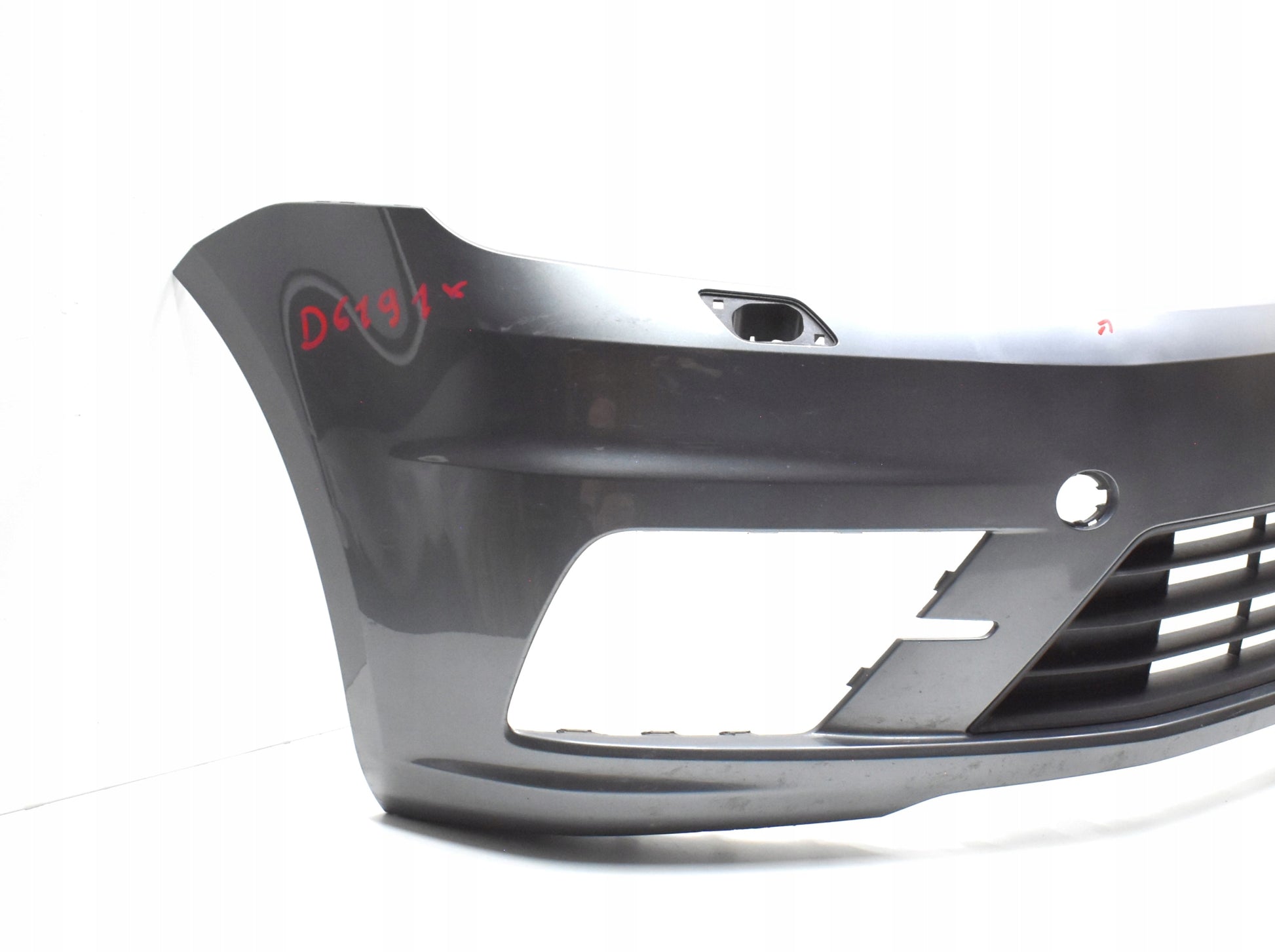 VW CADDY 2K5 FRONT BUMPER ORG