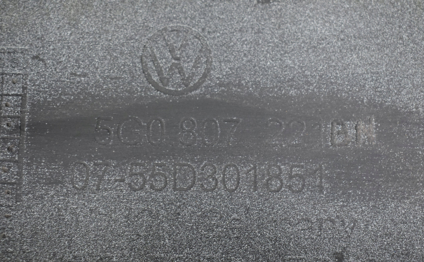 VW GOLF VII 5G0 FRONT BUMPER ORG + GRILLE