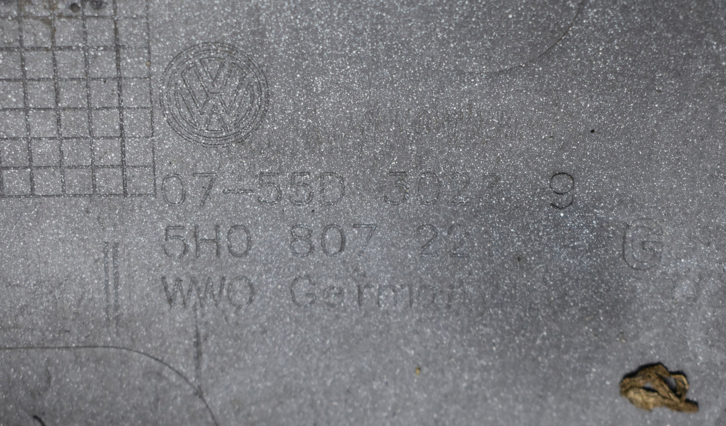 VW GOLF VIII 5H0 R LINE Front Bumper Original + Lower Section