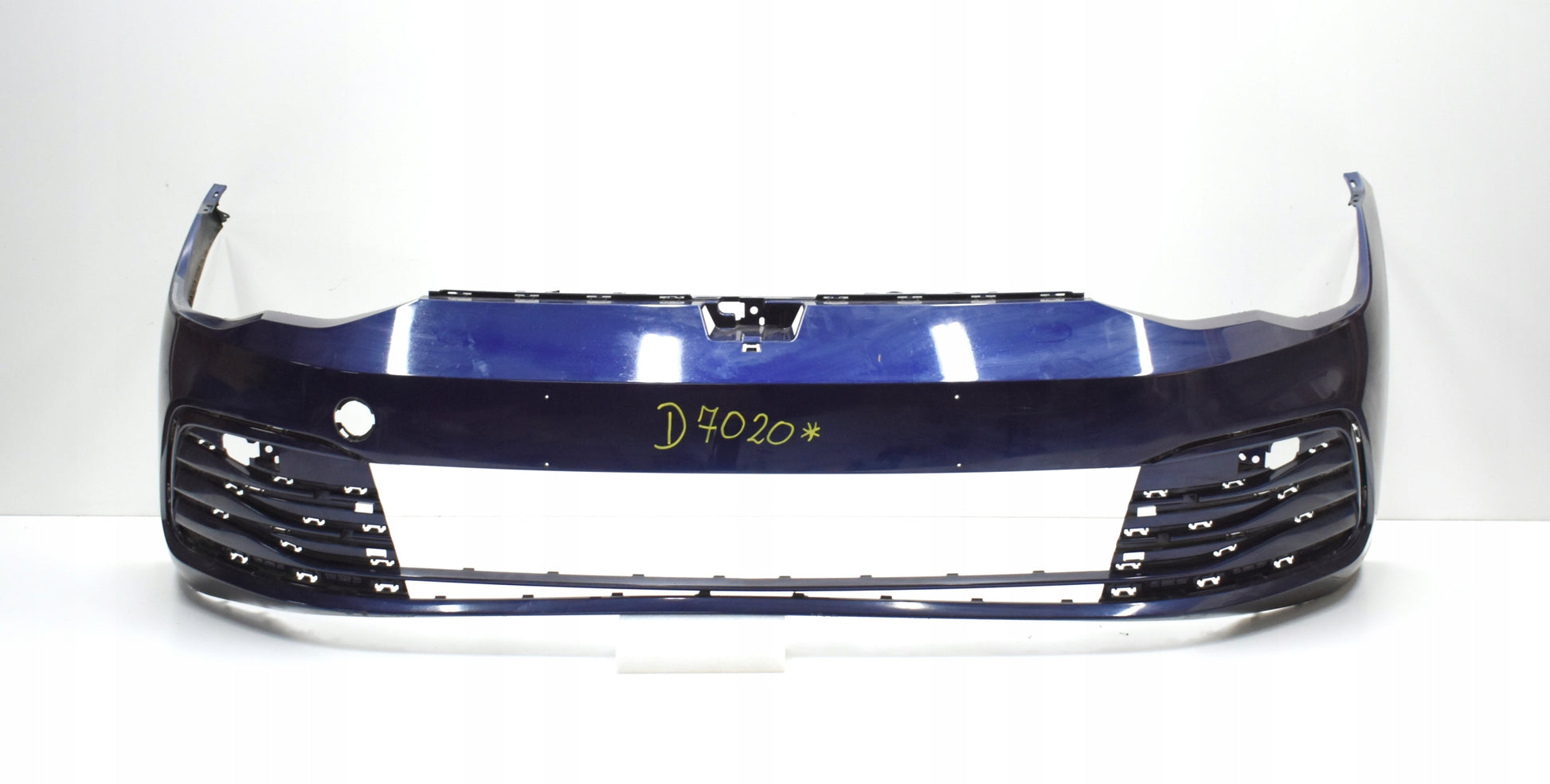 VW GOLF VIII 5H0 FRONT BUMPER ORG