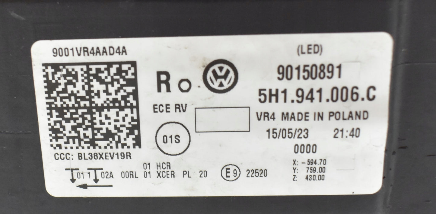 VW GOLF VIII 5H1 HEADLIGHT RIGHT FRONT EU LED