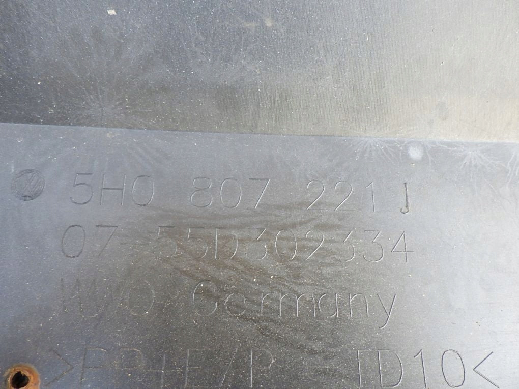 VW GOLF VIII 8 5H 5H0 20- Front Bumper