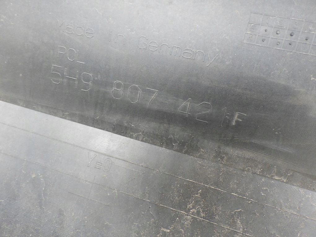 VW GOLF VIII 8 5H9 KOMBI 19- Rear Bumper