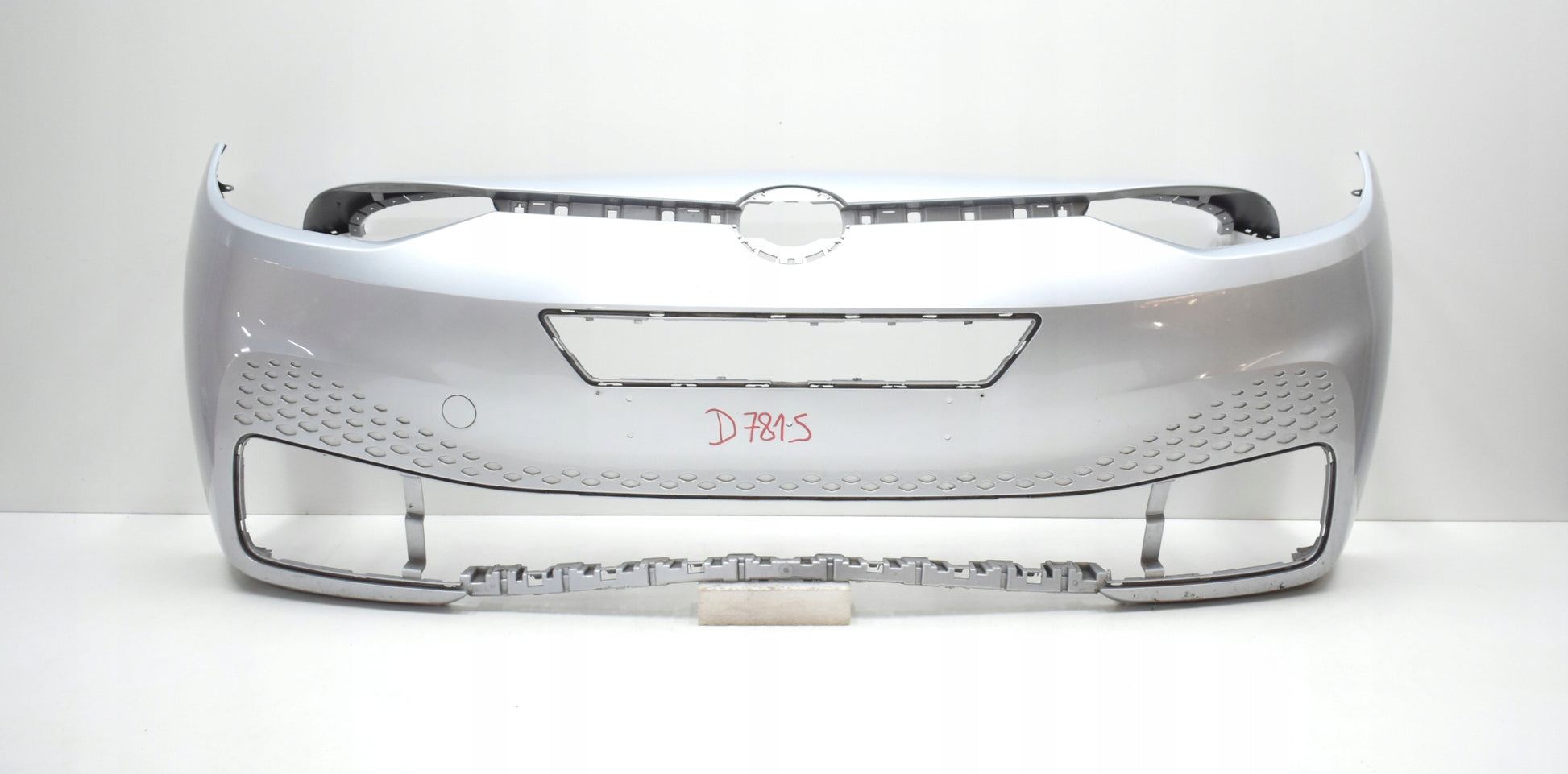 VW ID3 ID.3 10A FRONT BUMPER ORG