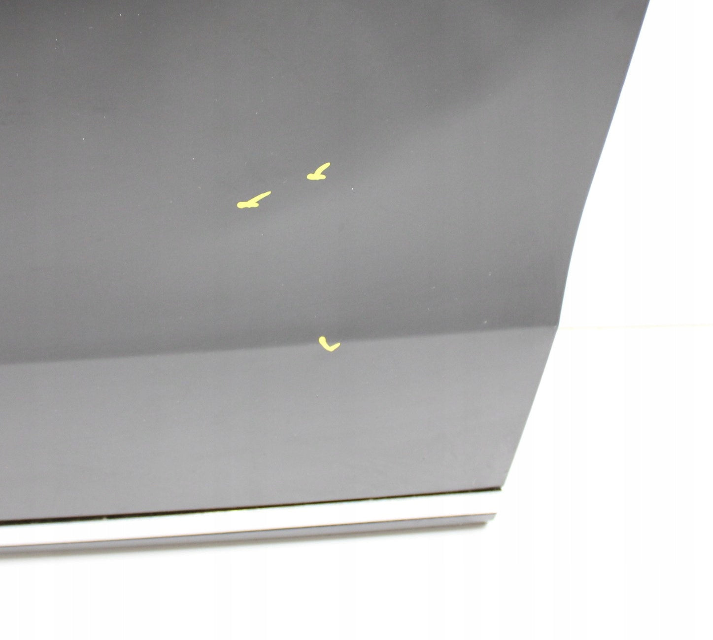 VW PASSAT B7 3AA LEFT FRONT DOOR ORG NO RUST