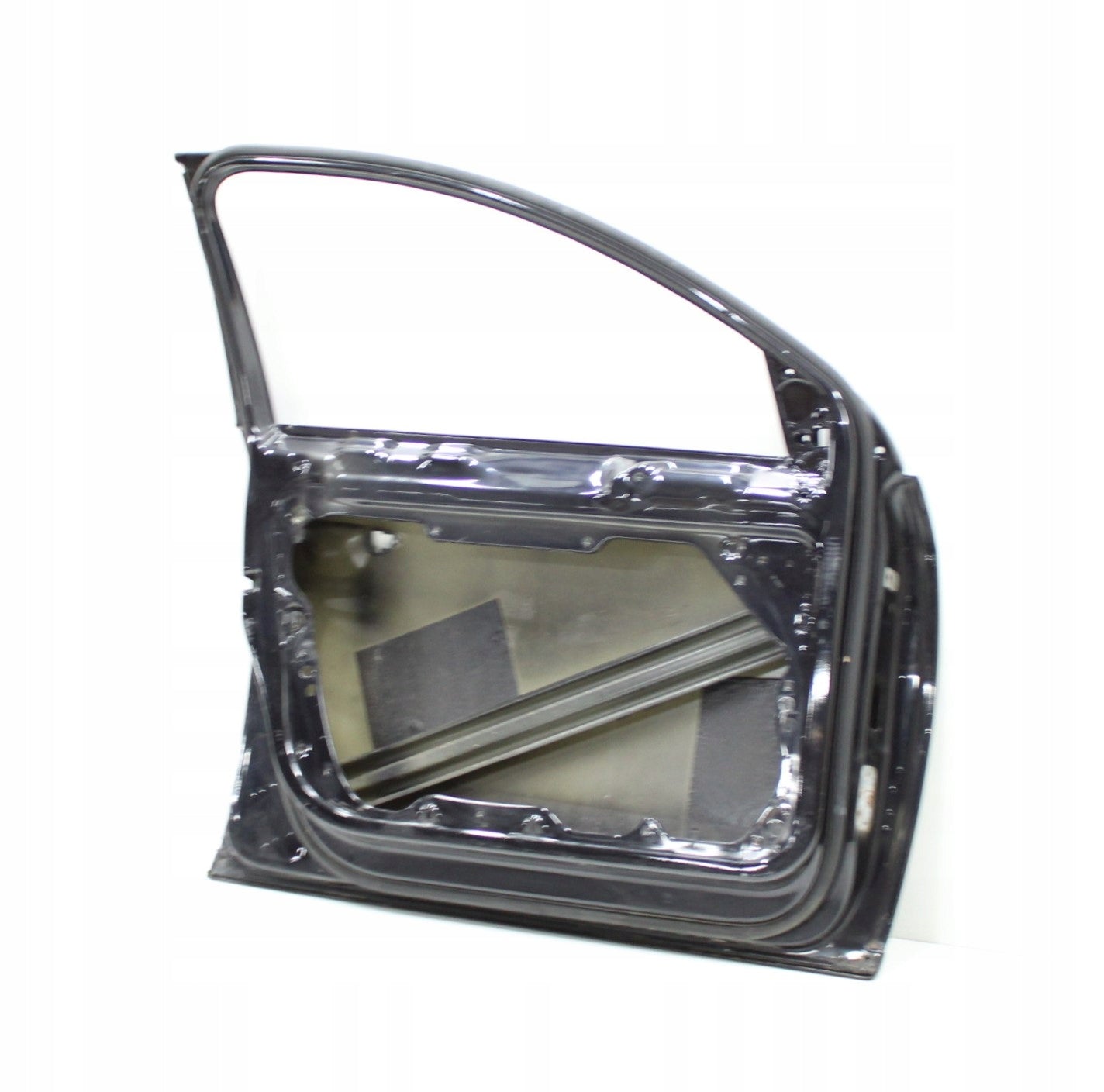 VW PASSAT B7 3AA LEFT FRONT DOOR ORG NO RUST