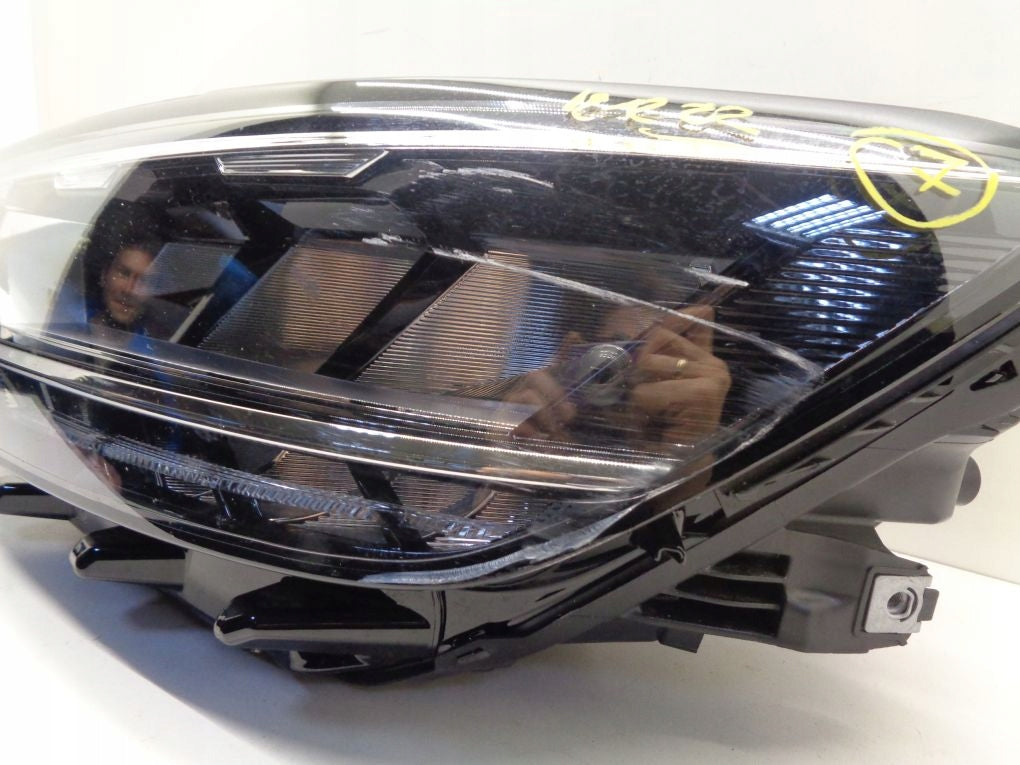 VW PASSAT B8 3G1 LIFT FULL LED 19- Front Left