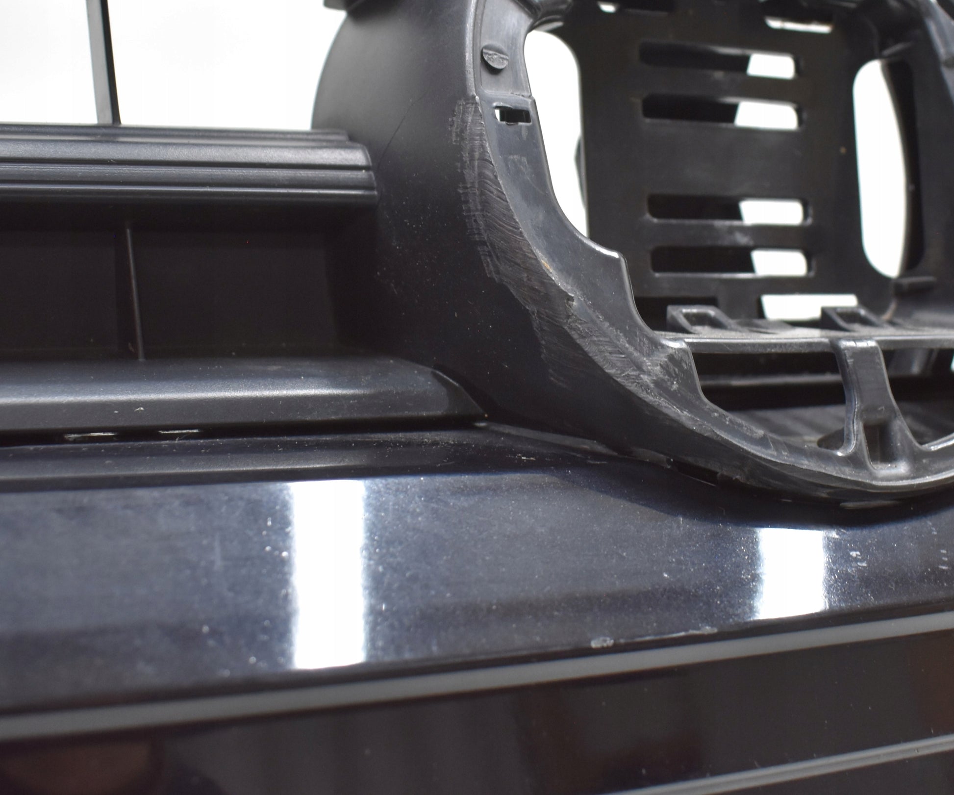 VW POLO 2G0 FRONT BUMPER ORG + BOTTOM