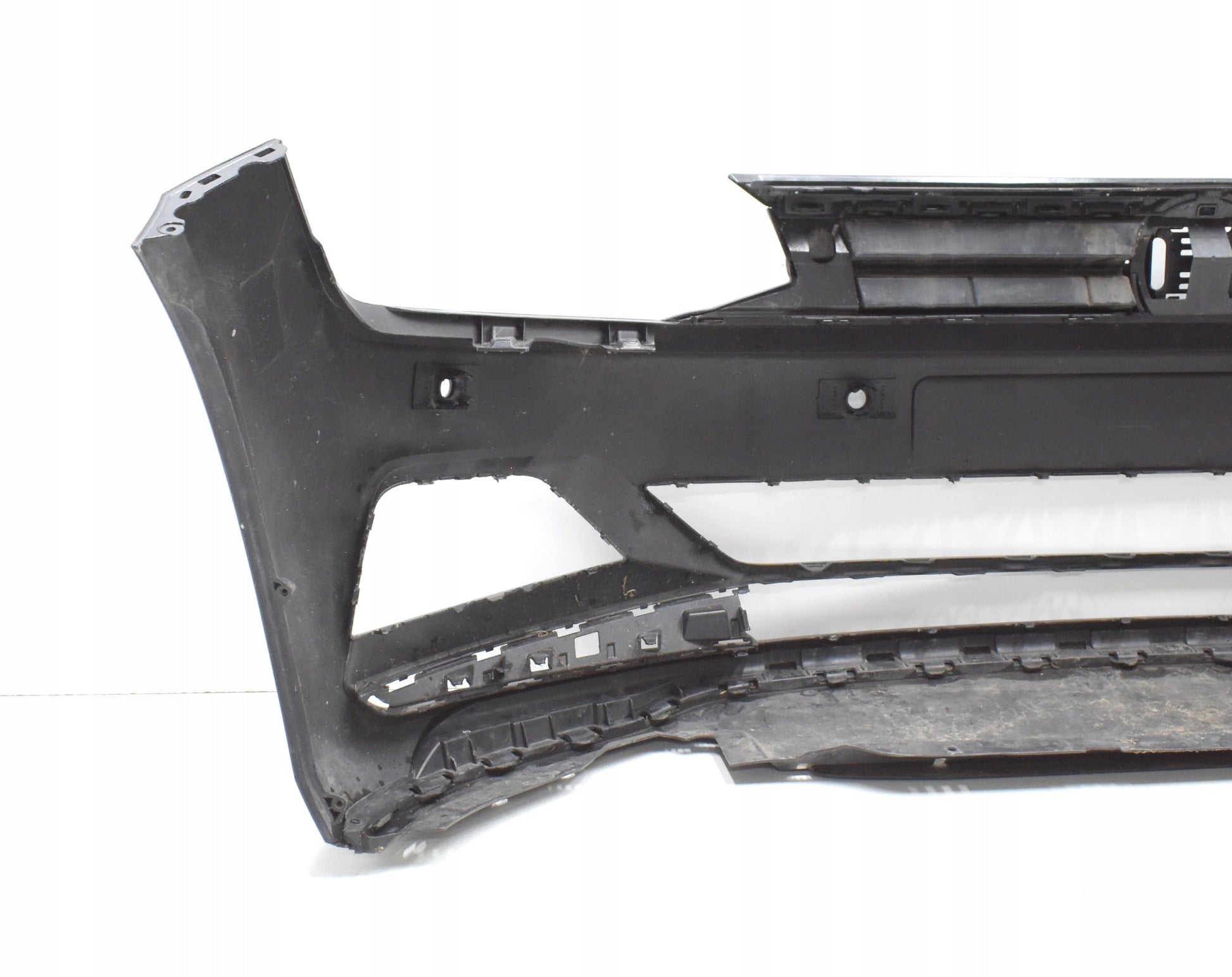 VW POLO 2G0 FRONT BUMPER ORG + BOTTOM