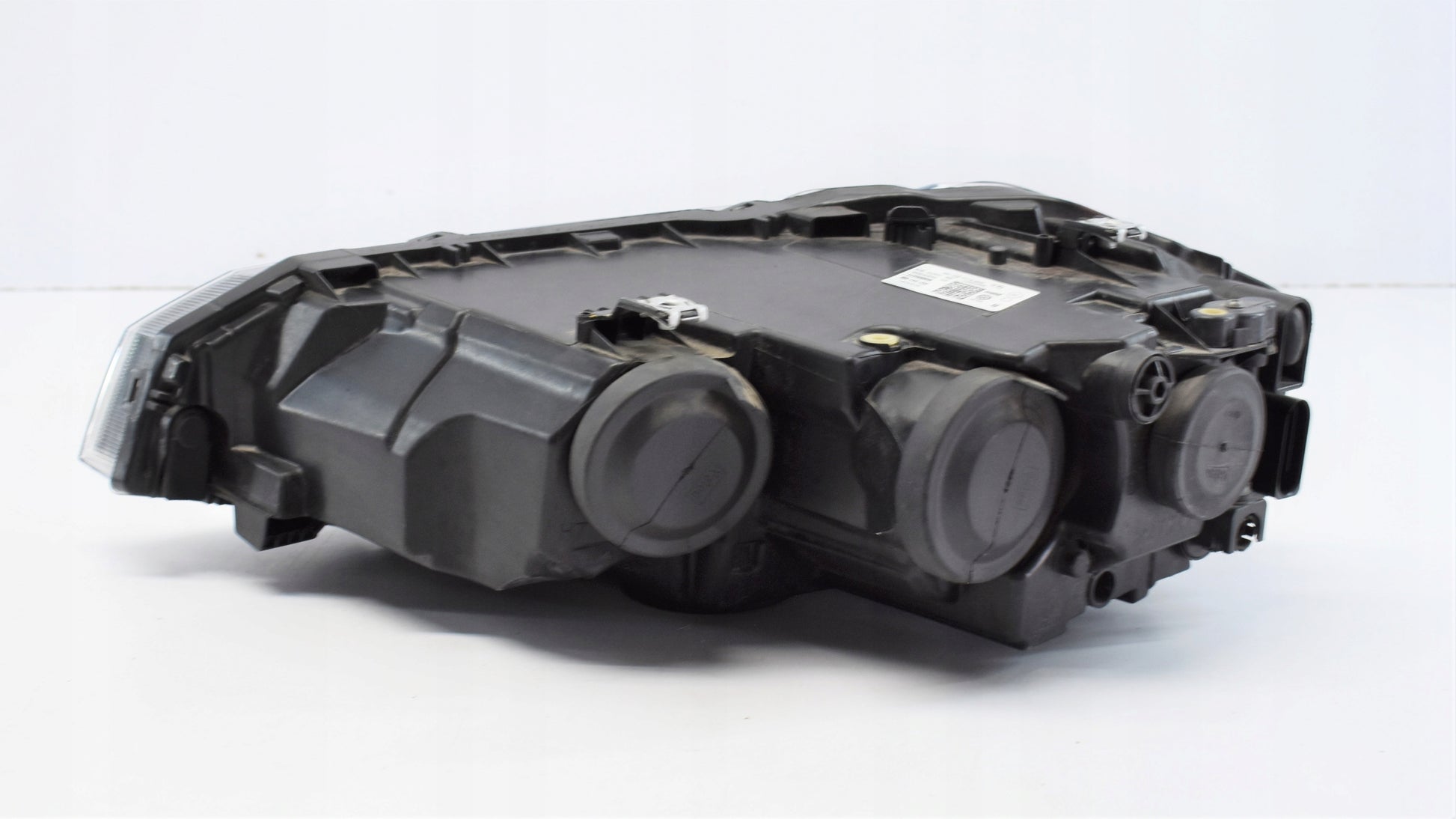 VW POLO VI 2G RIGHT FRONT HEADLIGHT EU ORG