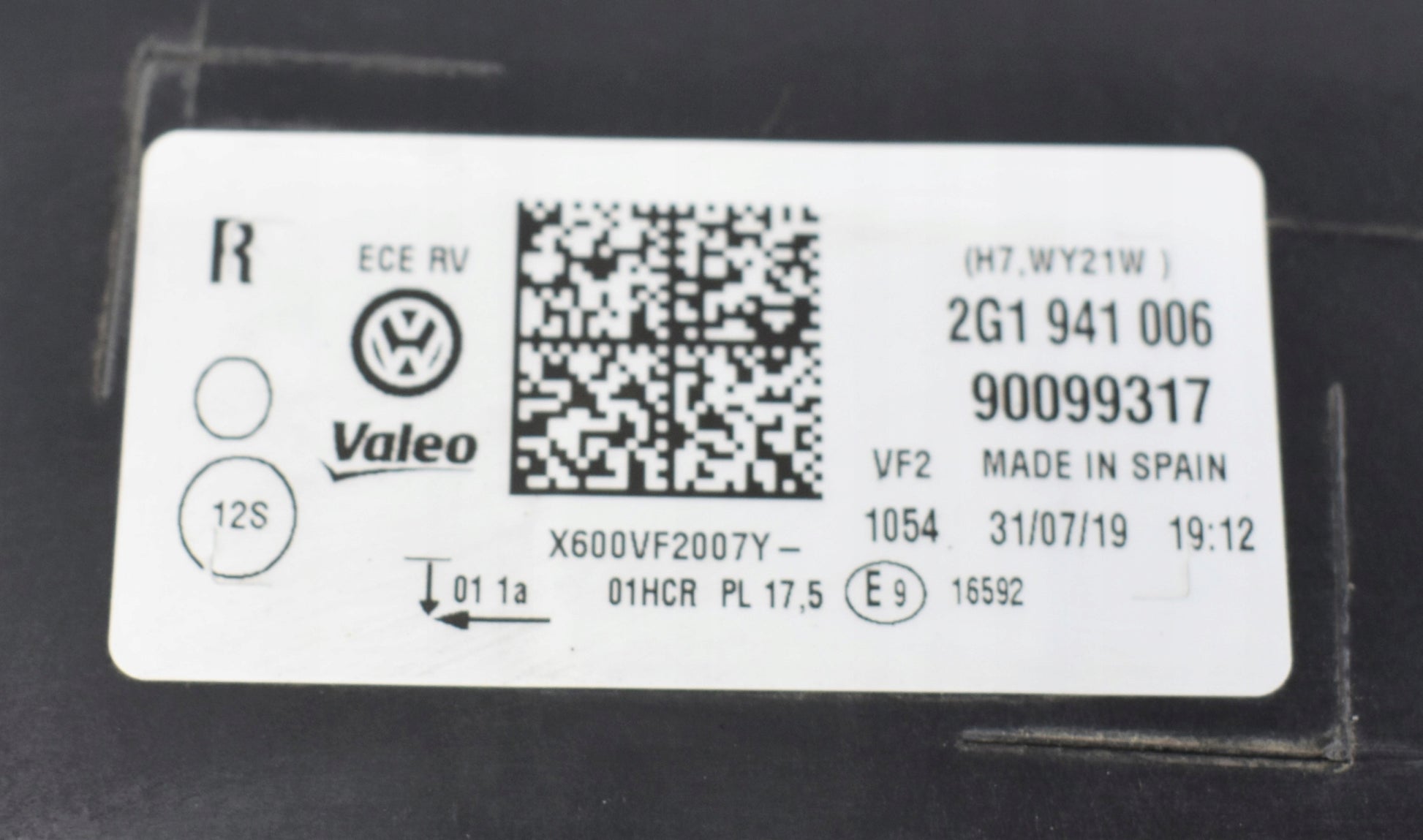 VW POLO VI 2G RIGHT FRONT HEADLIGHT EU ORG