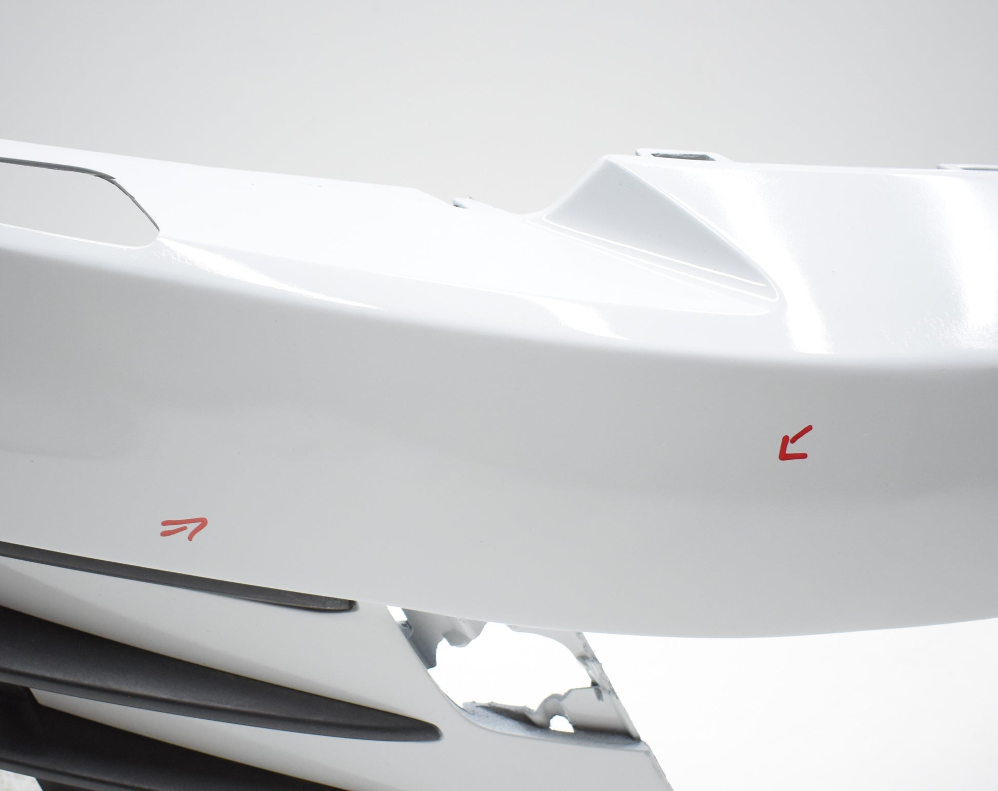 VW SCIROCCO 1K8 FRONT BUMPER ORG + GRILLE