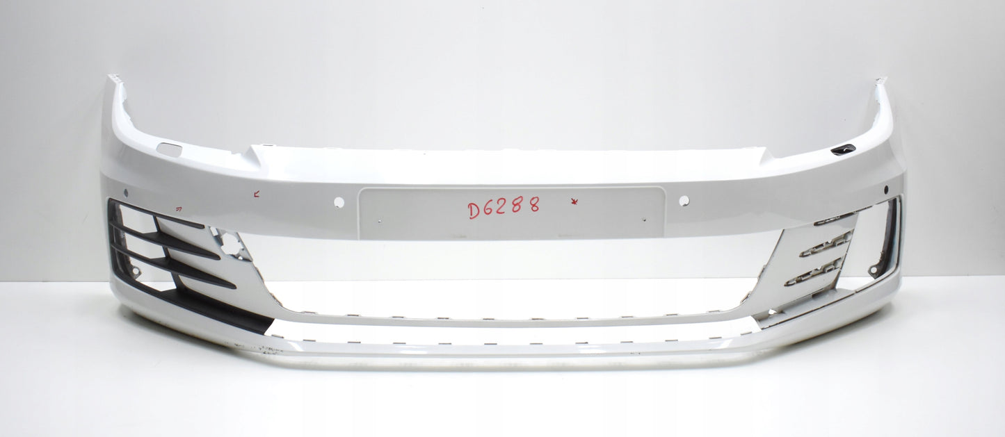 VW SCIROCCO 1K8 FRONT BUMPER ORG + GRILLE