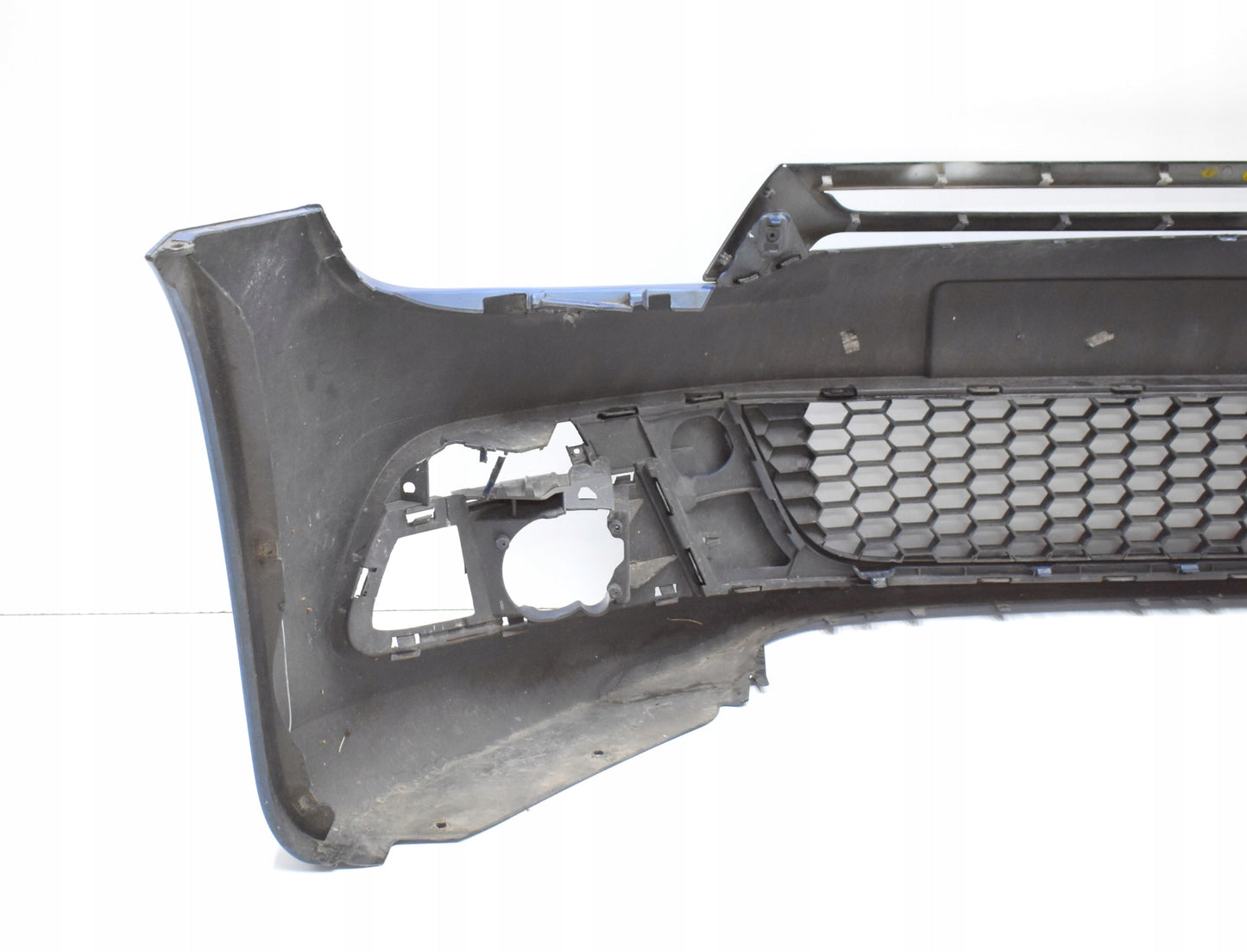 VW SCIROCCO 1K8 FRONT BUMPER ORG + GRILLE