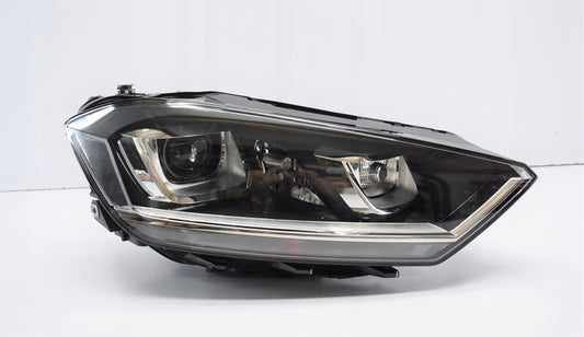 VW SPORTSVAN 517 HEADLIGHT RIGHT FRONT EU XENON ORG