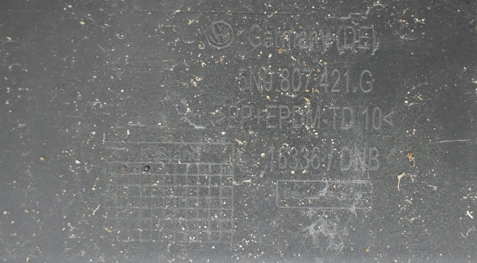 VW TIGUAN 5N0 LIFT REAR BUMPER ORG