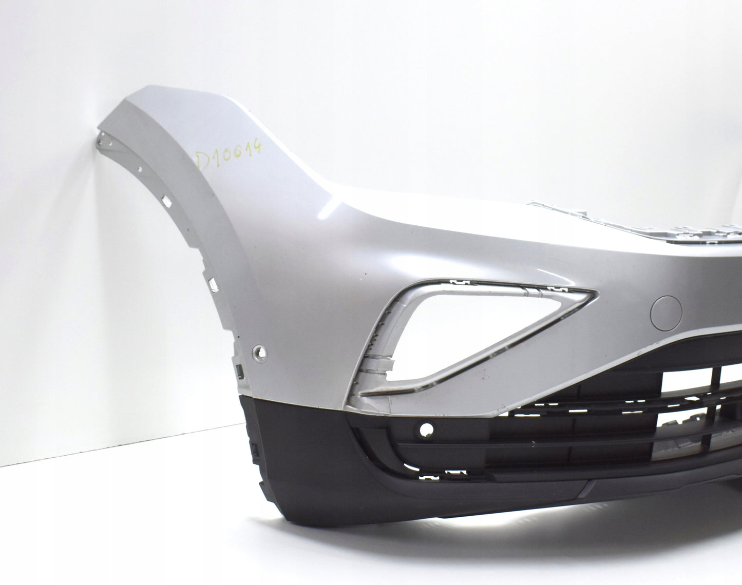 VW TIGUAN II 5NA Facelift Front Bumper OEM