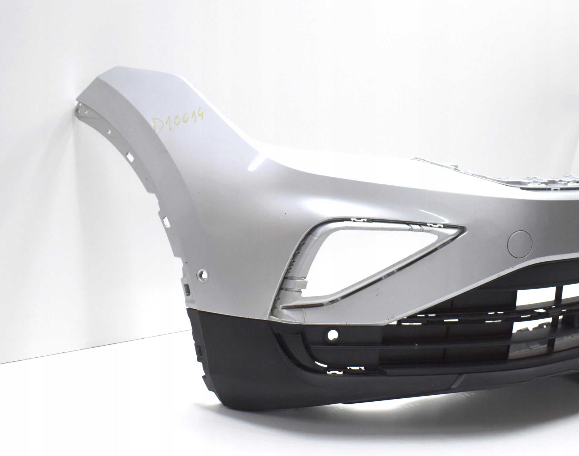 VW TIGUAN II 5NA Facelift Front Bumper OEM