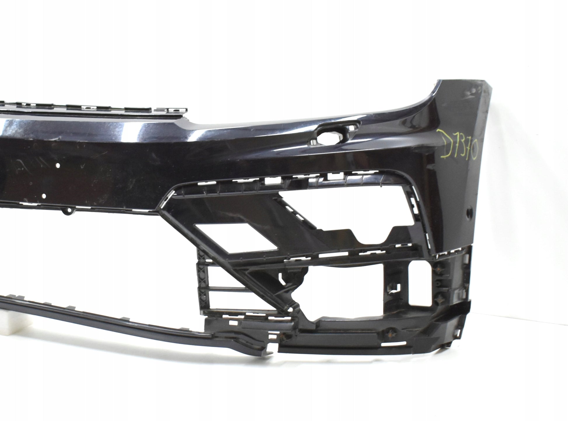 VW TIGUAN II 5NA R LINE FRONT BUMPER ORG