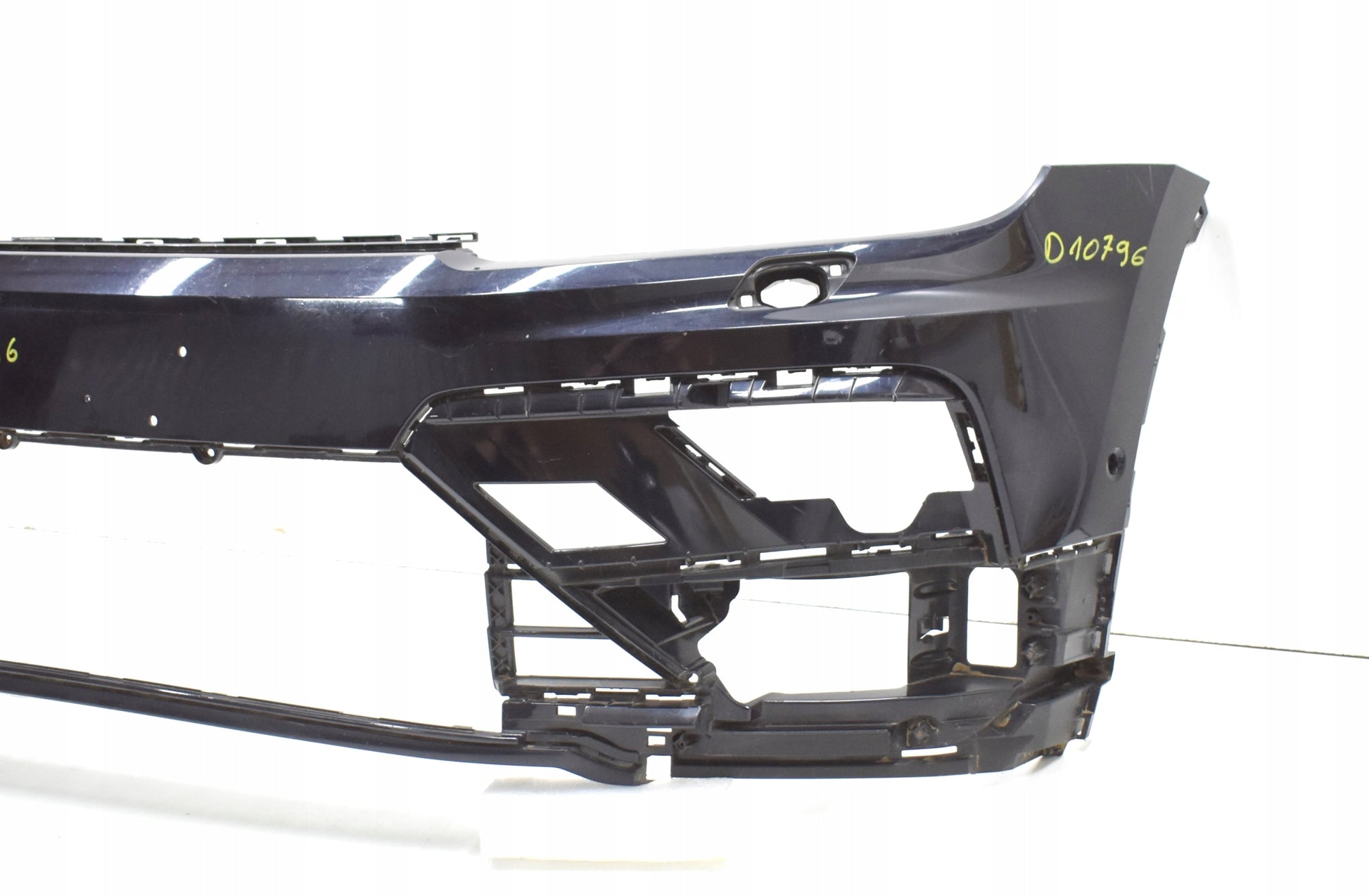 VW TIGUAN II 5NA R LINE FRONT BUMPER ORG