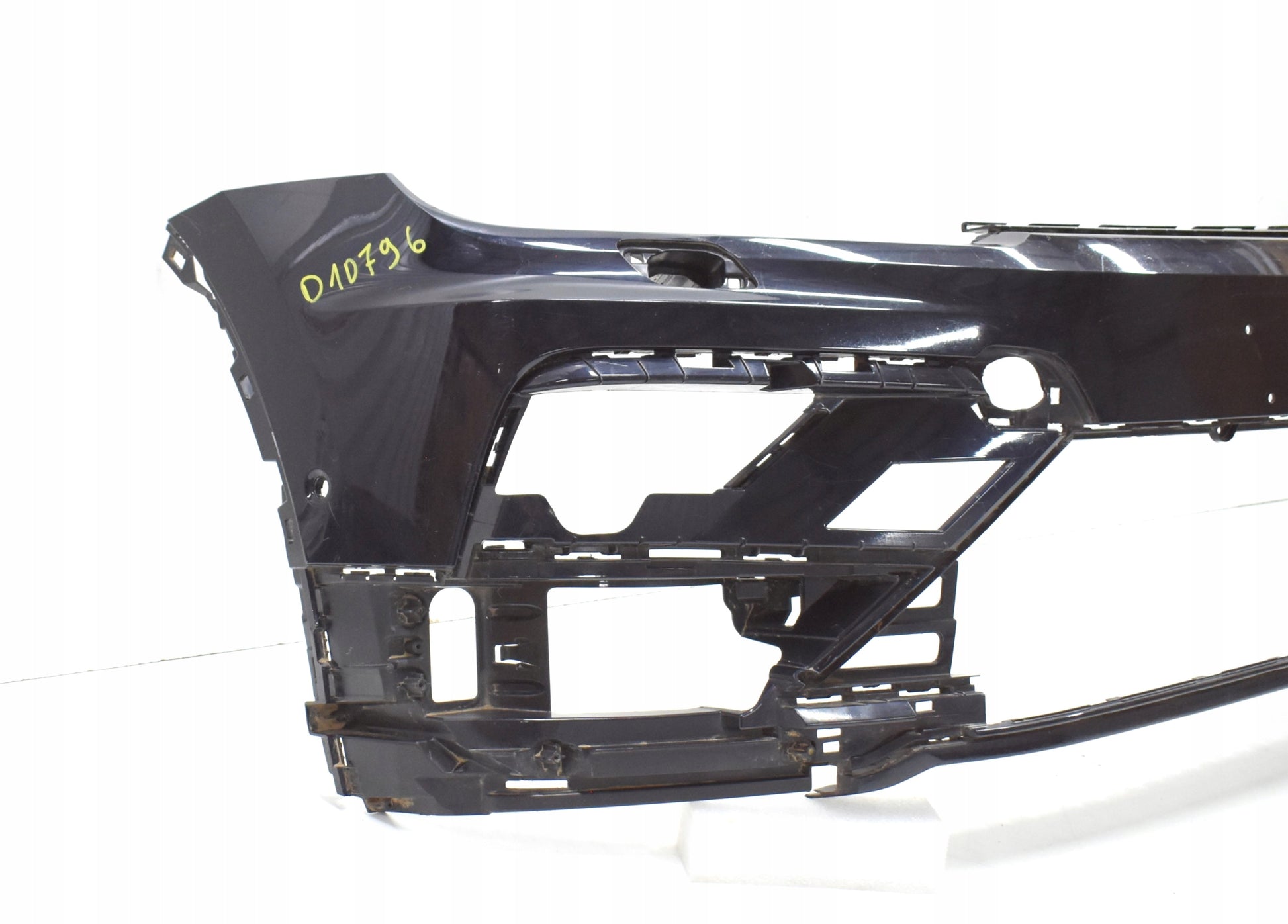 VW TIGUAN II 5NA R LINE FRONT BUMPER ORG