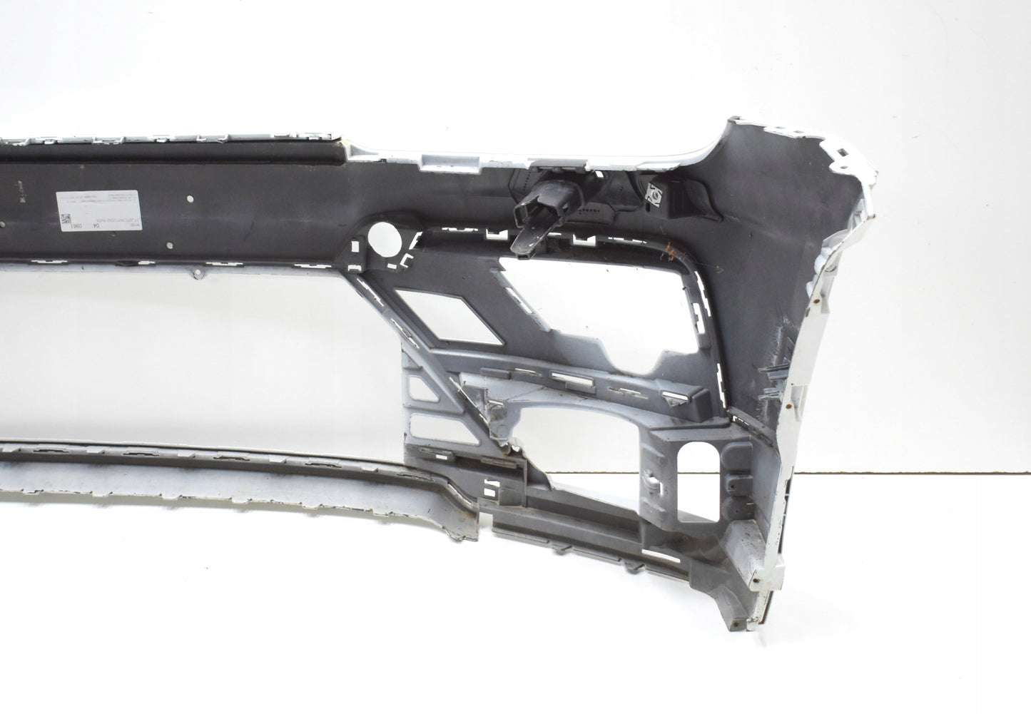 VW TIGUAN II 5NA R LINE FRONT BUMPER ORG