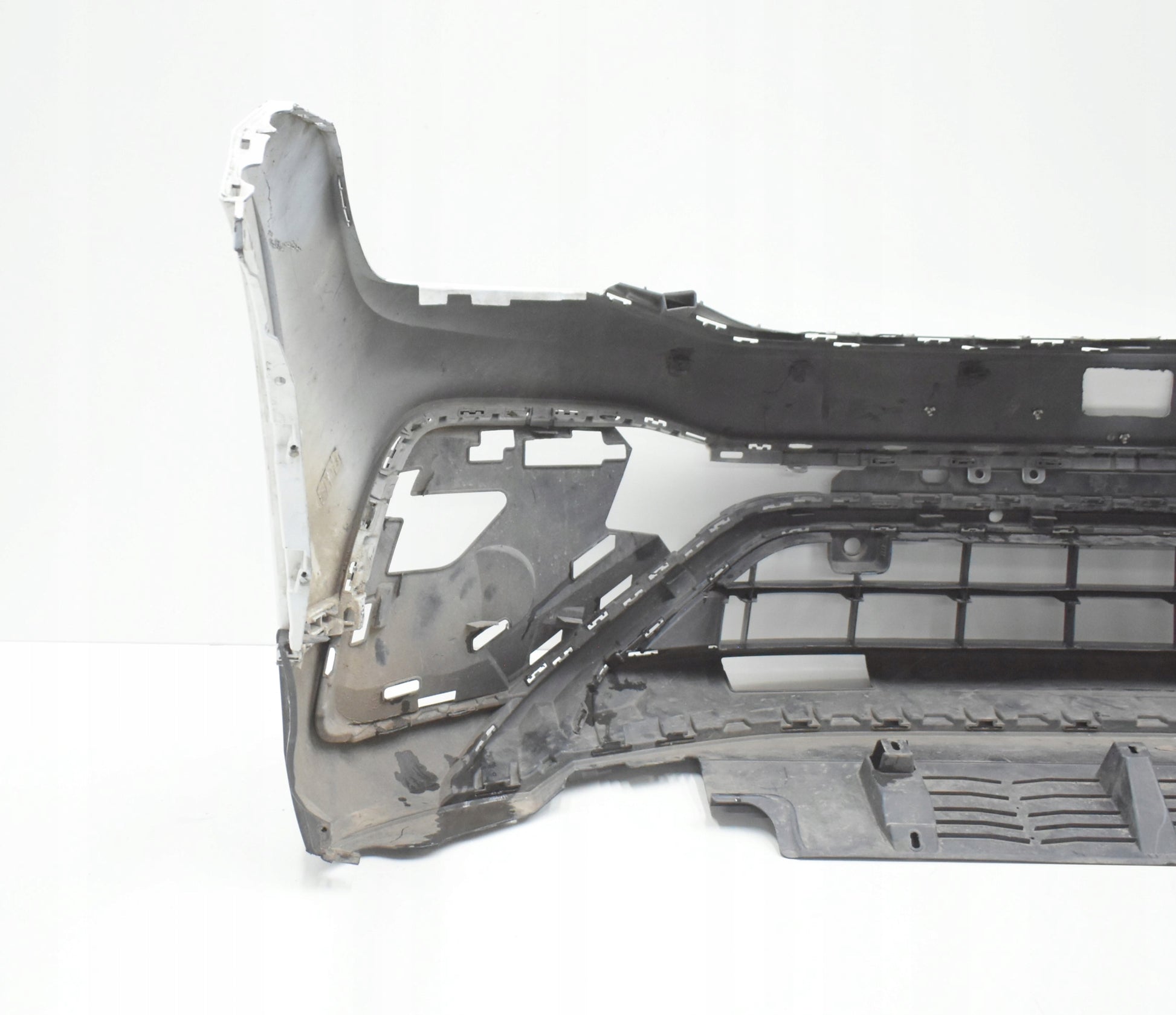 VW TIGUAN II LIFT 5NA R LINE FRONT BUMPER ORG