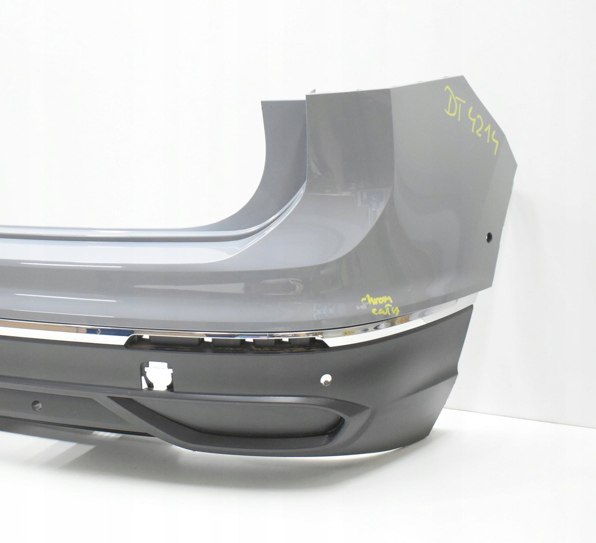 VW TIGUAN II LIFT 5NA REAR BUMPER ORIGINAL + CHROME