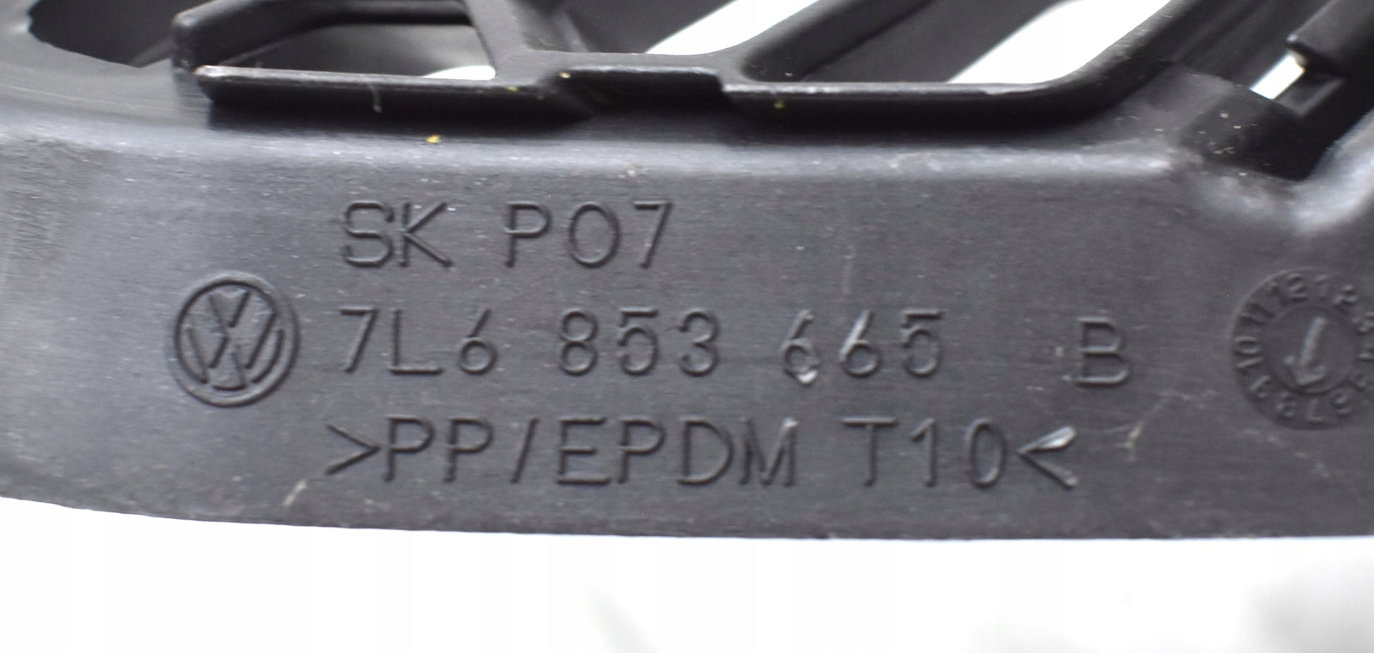 VW TOUAREG 7L6 LEFT RIGHT FRONT BUMPER GRILLE NEW ORG