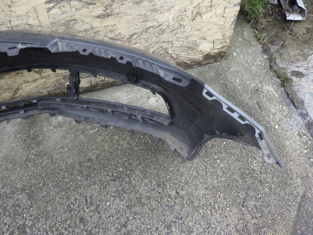 VW TOURAN 5TA 15- Front Bumper