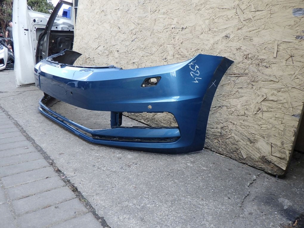VW TOURAN 5TA 15- Front Bumper