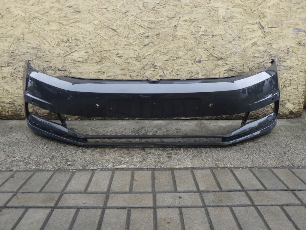 VW TOURAN 5TA 15- Front Bumper