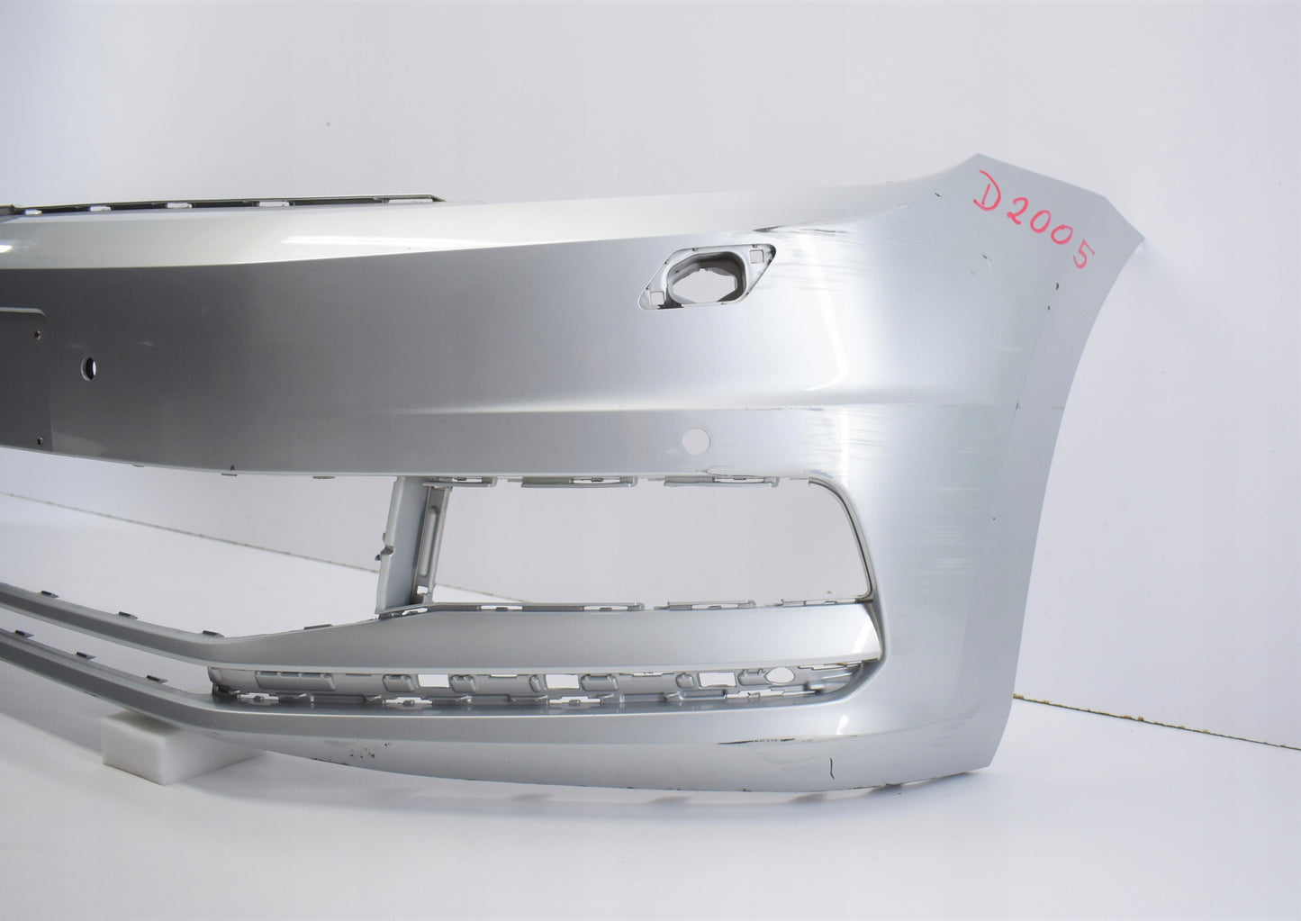 VW TOURAN 5TA FRONT BUMPER FRONT FRONT GENUINE