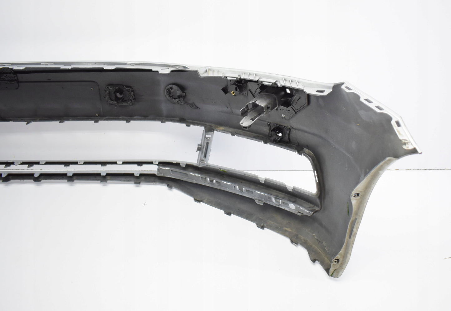 VW TOURAN 5TA FRONT BUMPER FRONT FRONT GENUINE