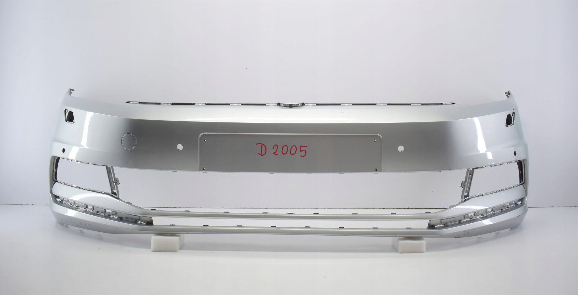 VW TOURAN 5TA FRONT BUMPER FRONT FRONT GENUINE