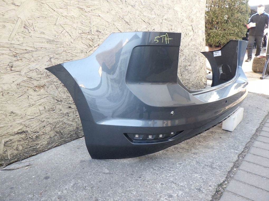 VW TOURAN II 2 5TA 15- Rear Bumper