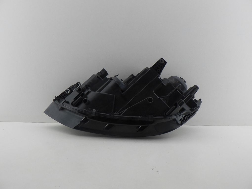 VW TOURAN III 3 5TB 15- 5TB941006A Right Headlight Lamp