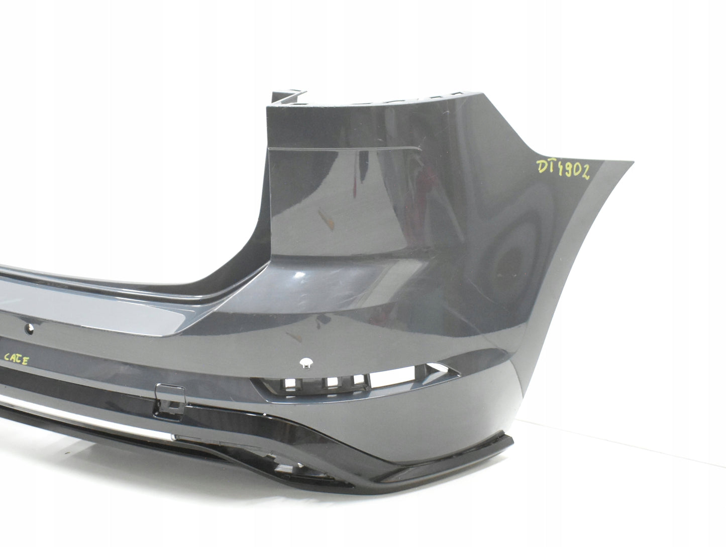 VW TOURAN III 5TA R LINE REAR BUMPER ORG + BOTTOM