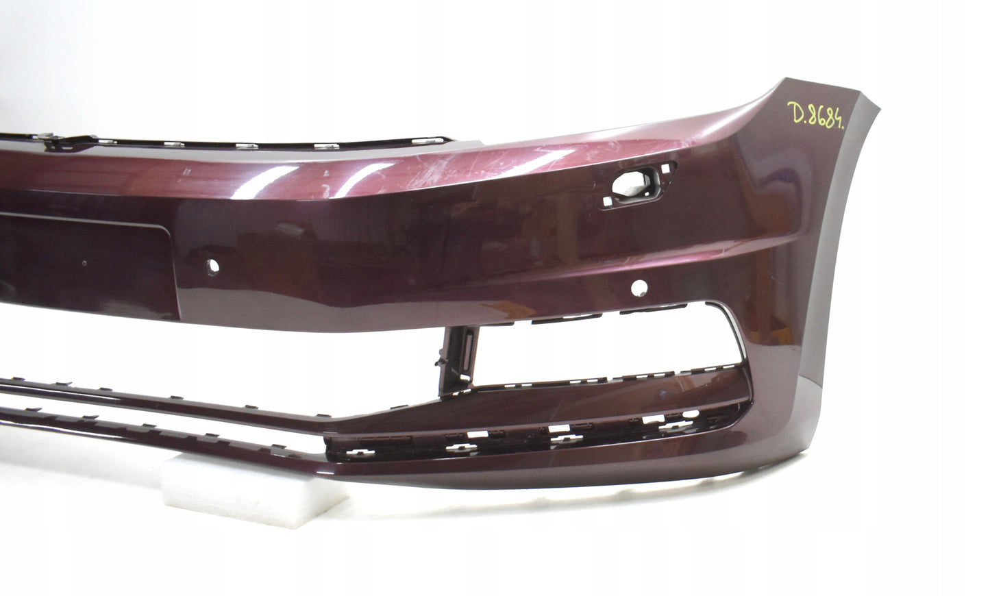 VW TOURAN III 5TA FRONT BUMPER ORG