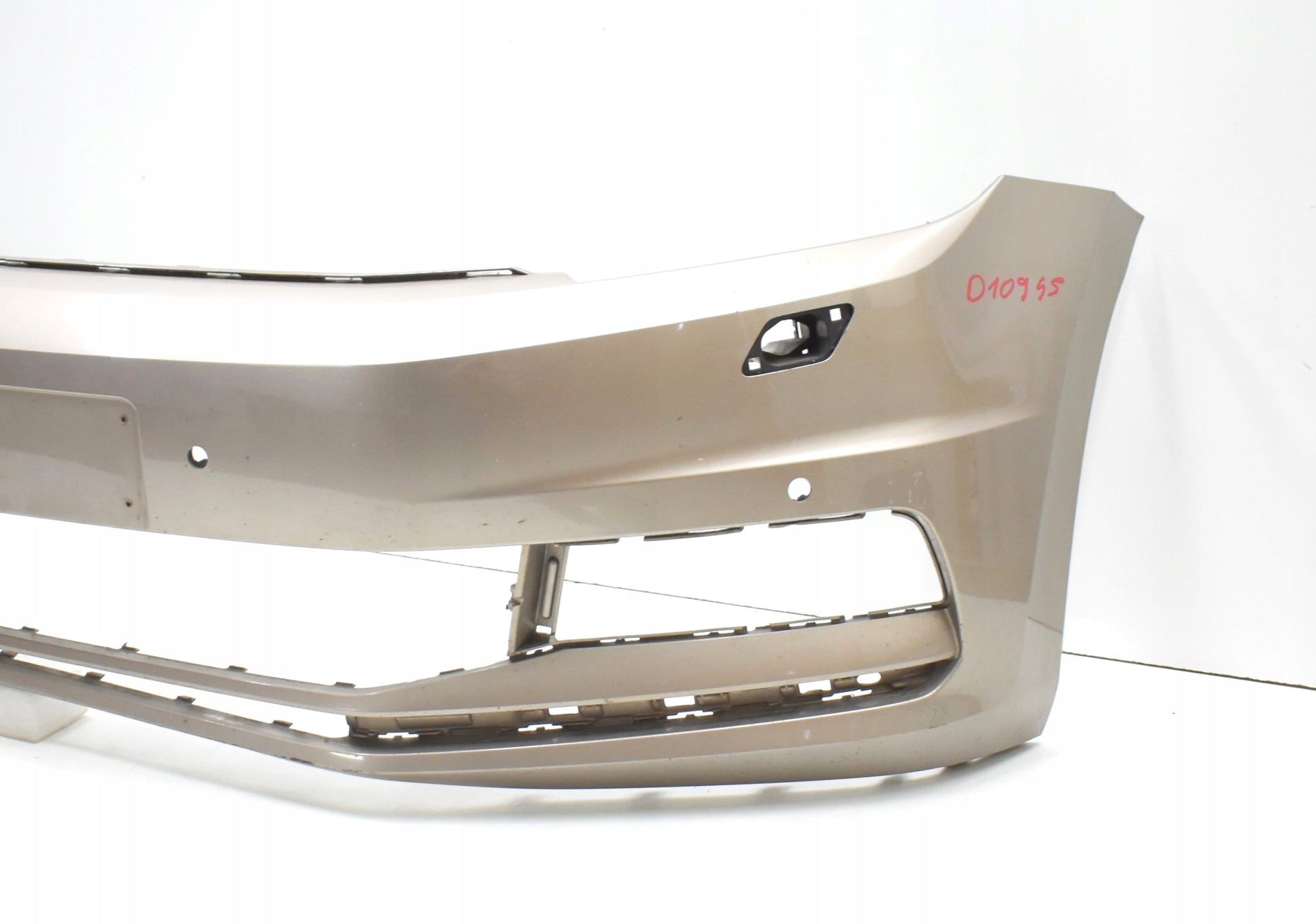 VW TOURAN III 5TA FRONT BUMPER ORG